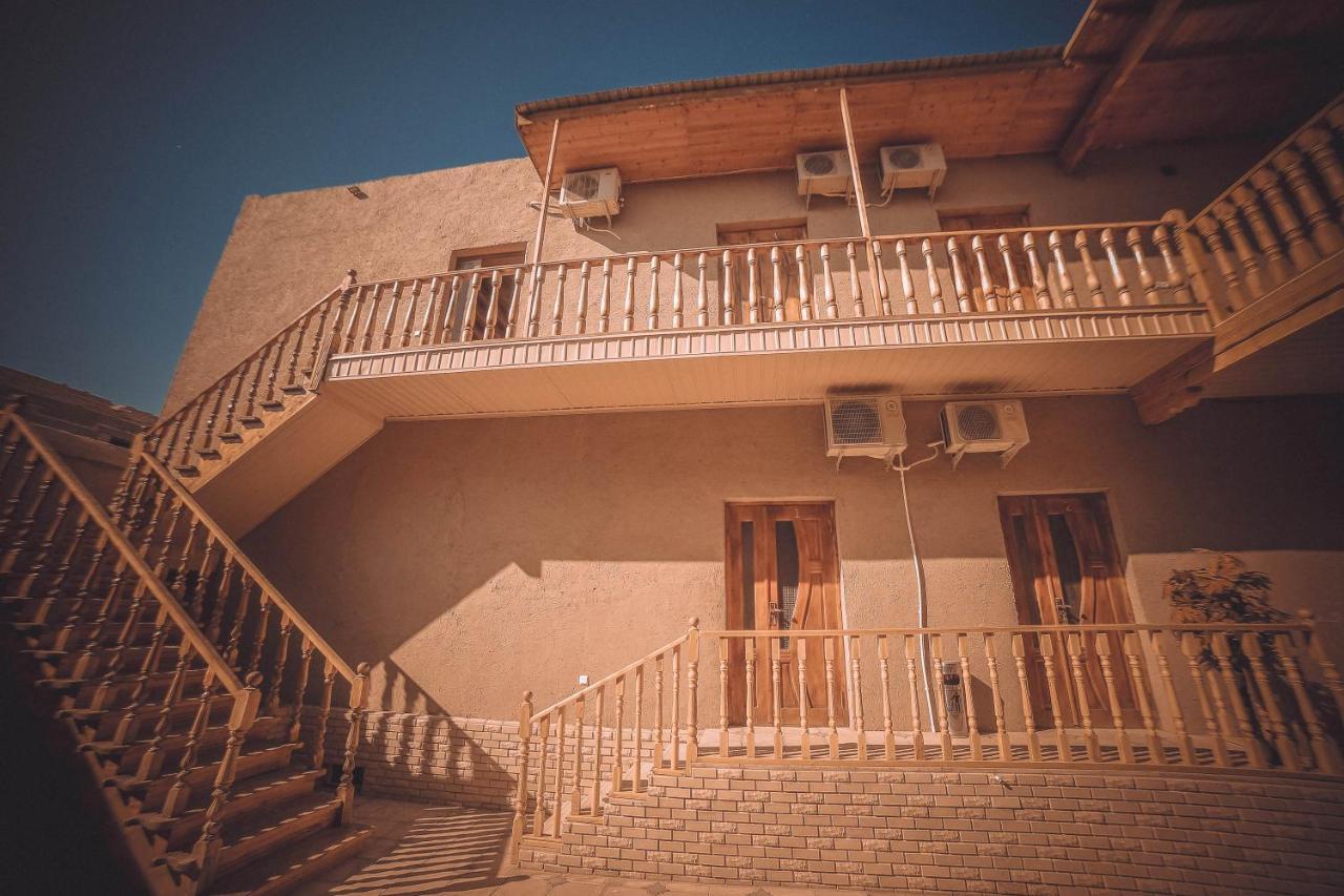 Oqilanur Guest House Khiva Exterior photo
